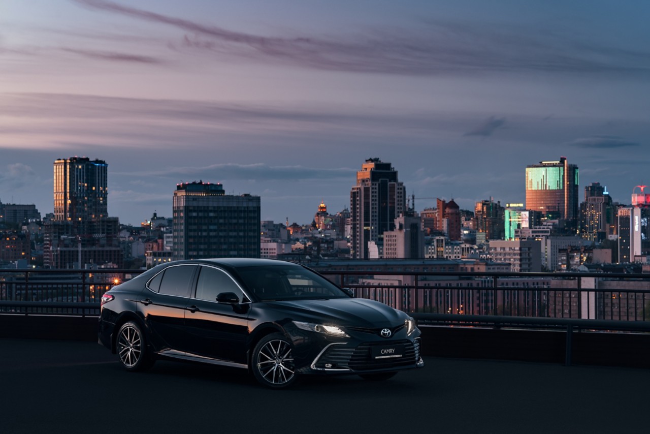 Camry Exterior image8