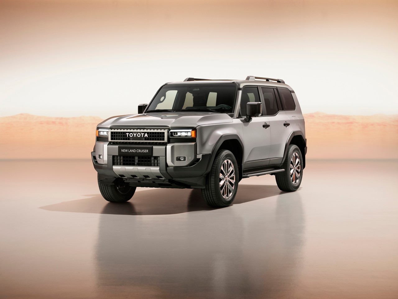 2024 Land Cruiser-006