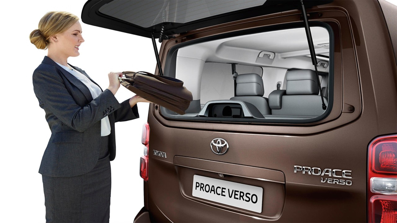 toyota proace verso