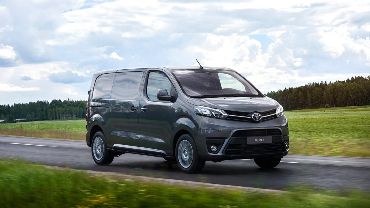 proace-exterior-pic