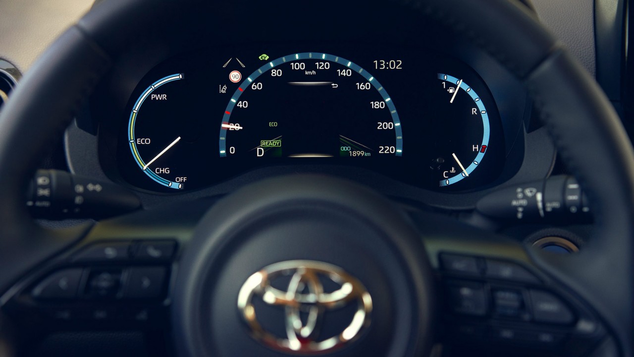 toyota-yaris-cross-2021-gallery-06-full_tcm-3046-2328323 (1)