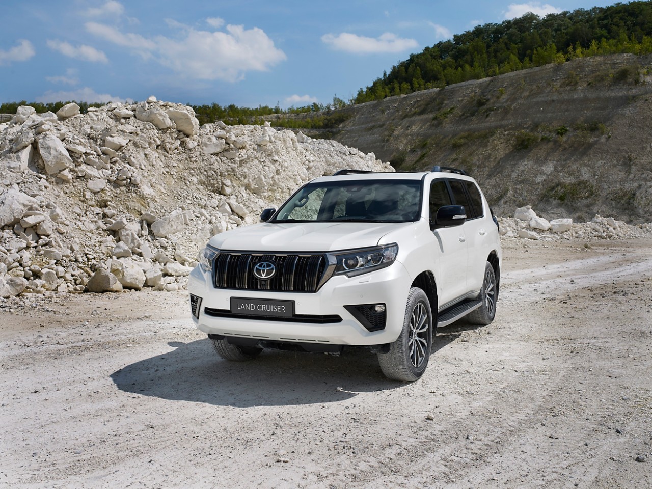 land-cruiser-prado gallery image8