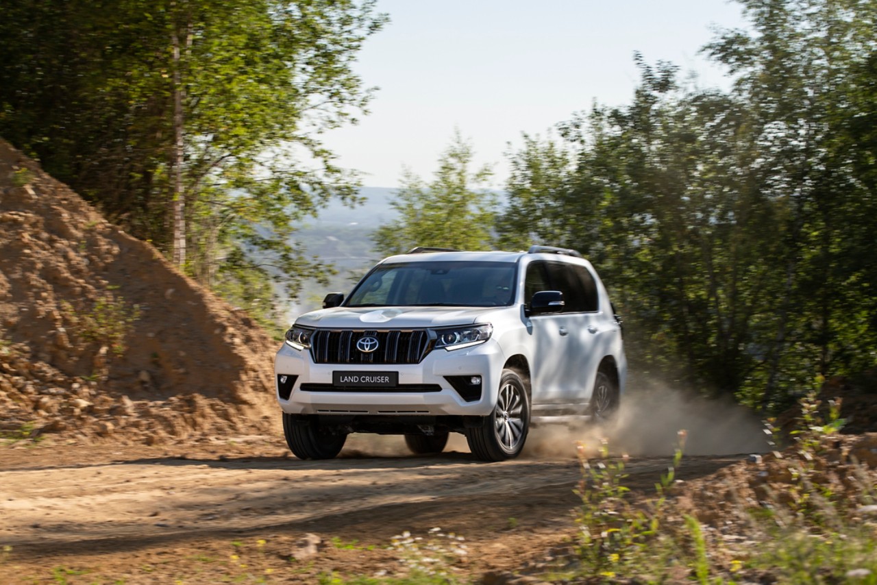 land-cruiser-prado gallery image12