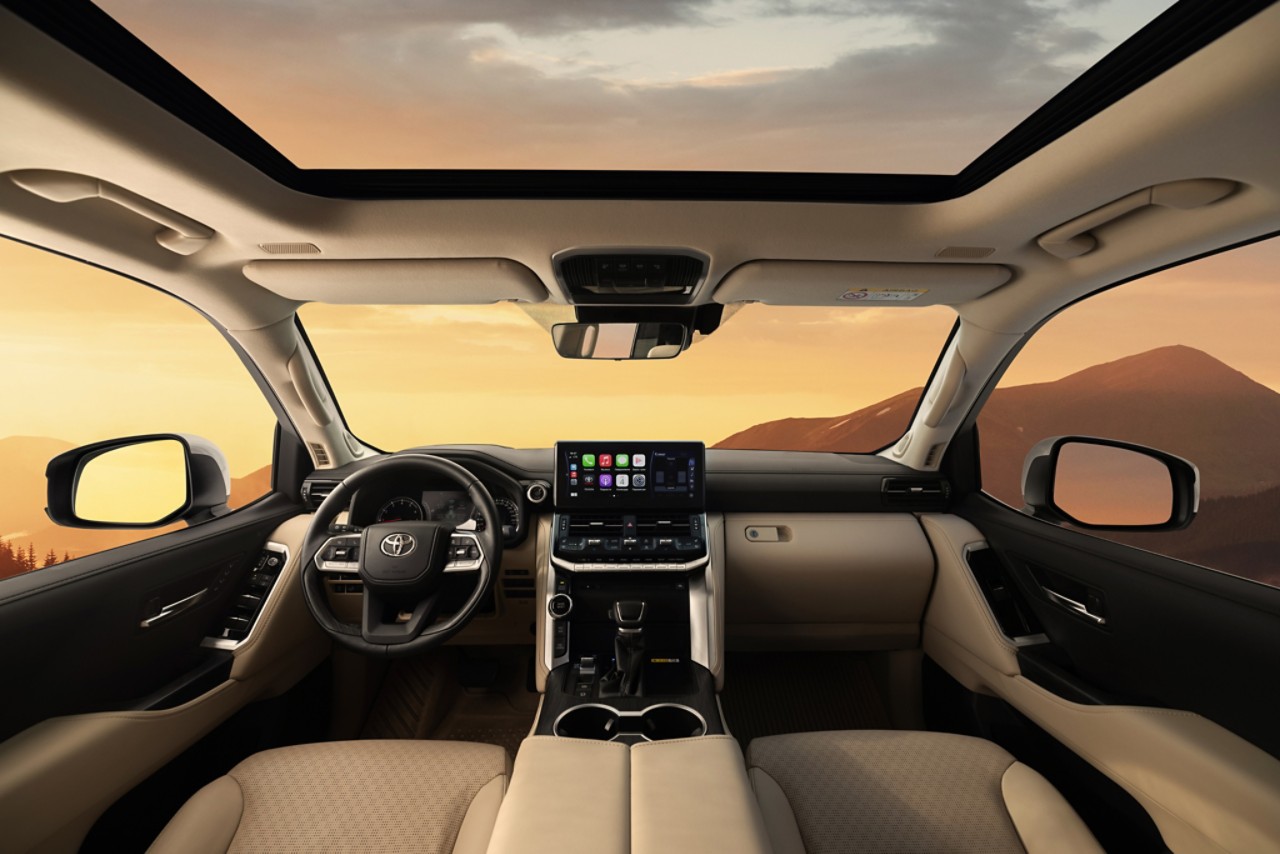 land-cruiser-interior-image1
